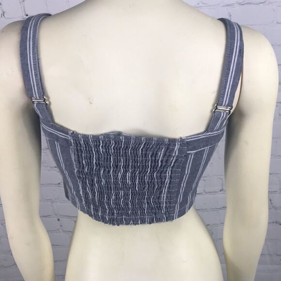 Brandy Melville Sz S/XS Button Halter top Blue EUC - Picture 3 of 4